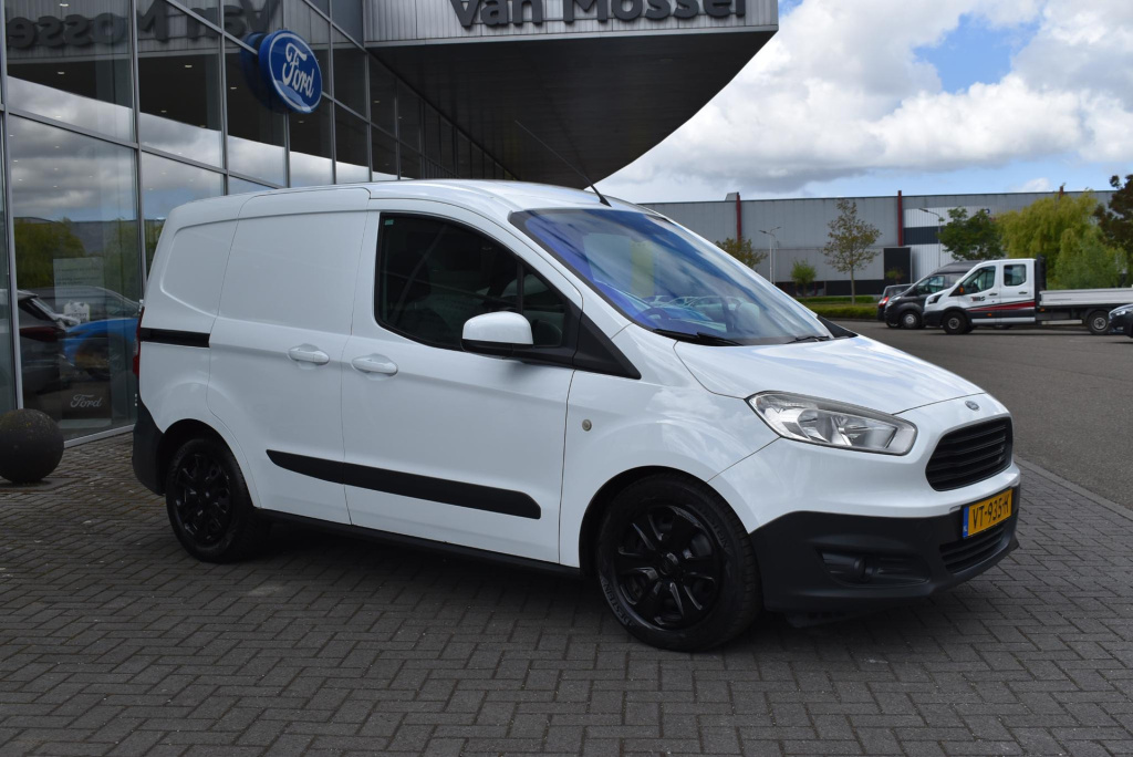 Ford Transit Courier
