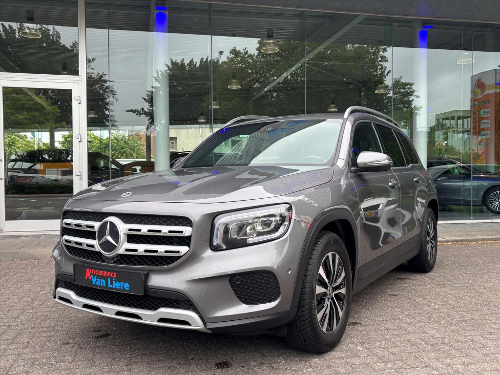 Mercedes-Benz Glb