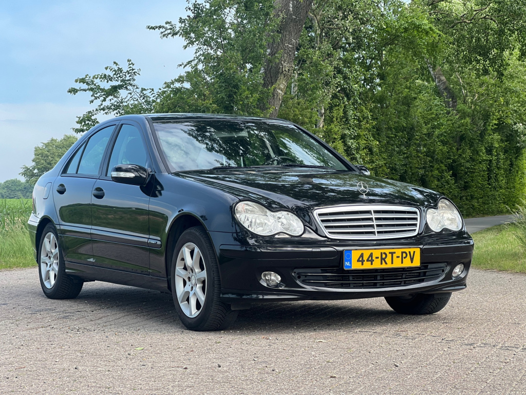 Mercedes-Benz C-Klasse