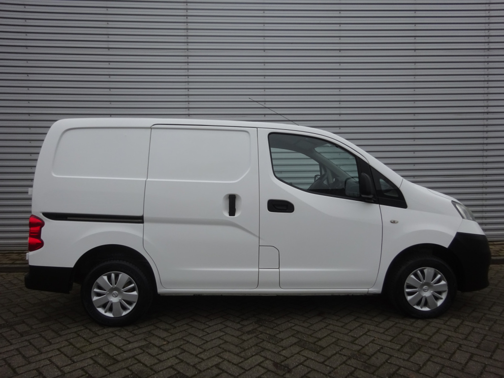 Nissan Nv200