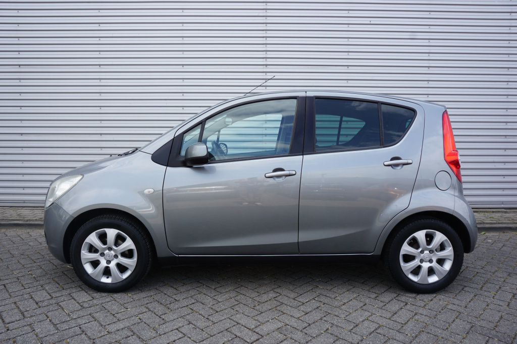 Opel Agila