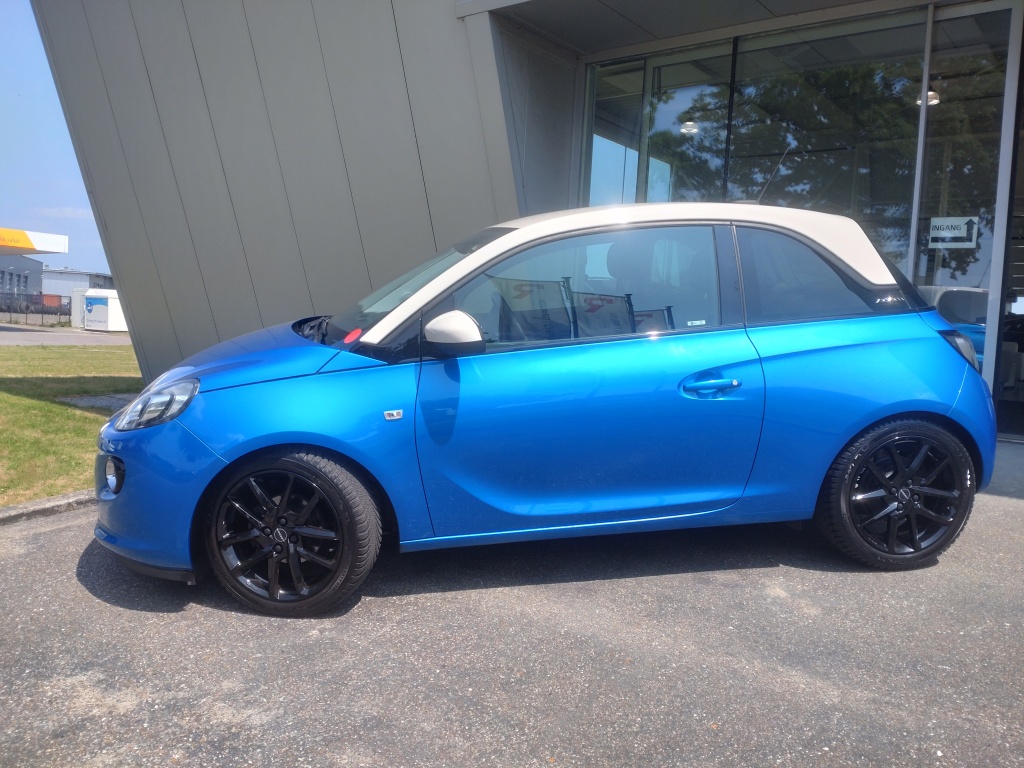 Opel Adam