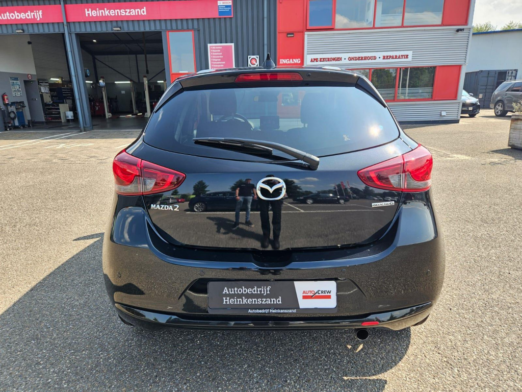 Mazda 2