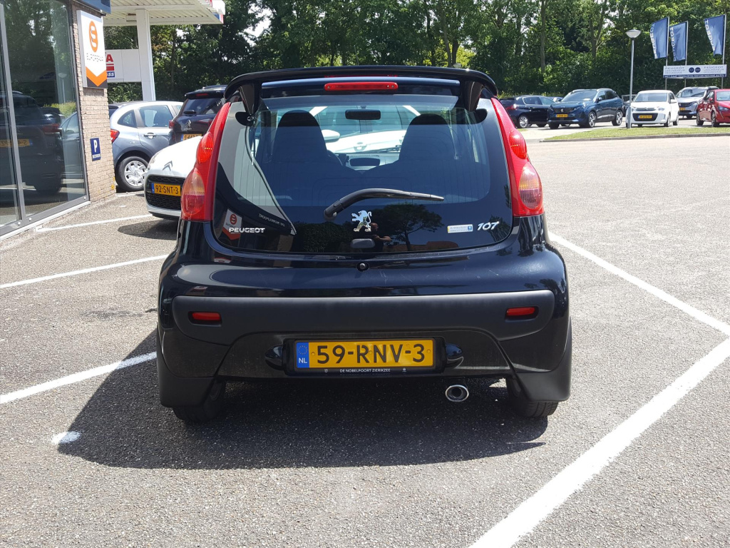 Peugeot 107