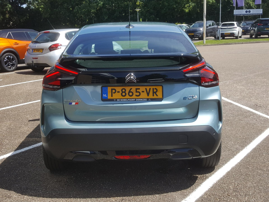 Citroen Ë-c4