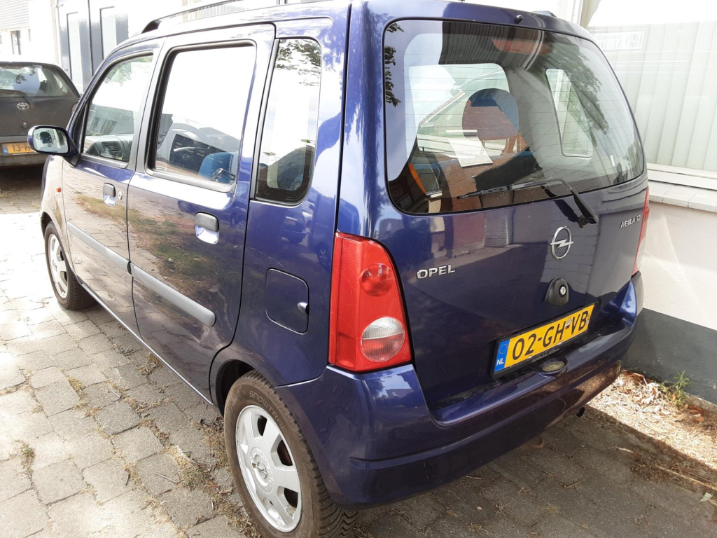 Opel Agila