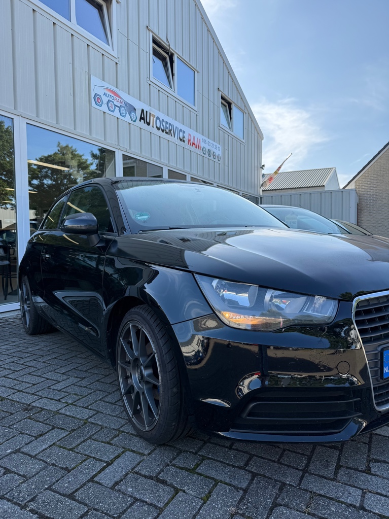 Audi A1