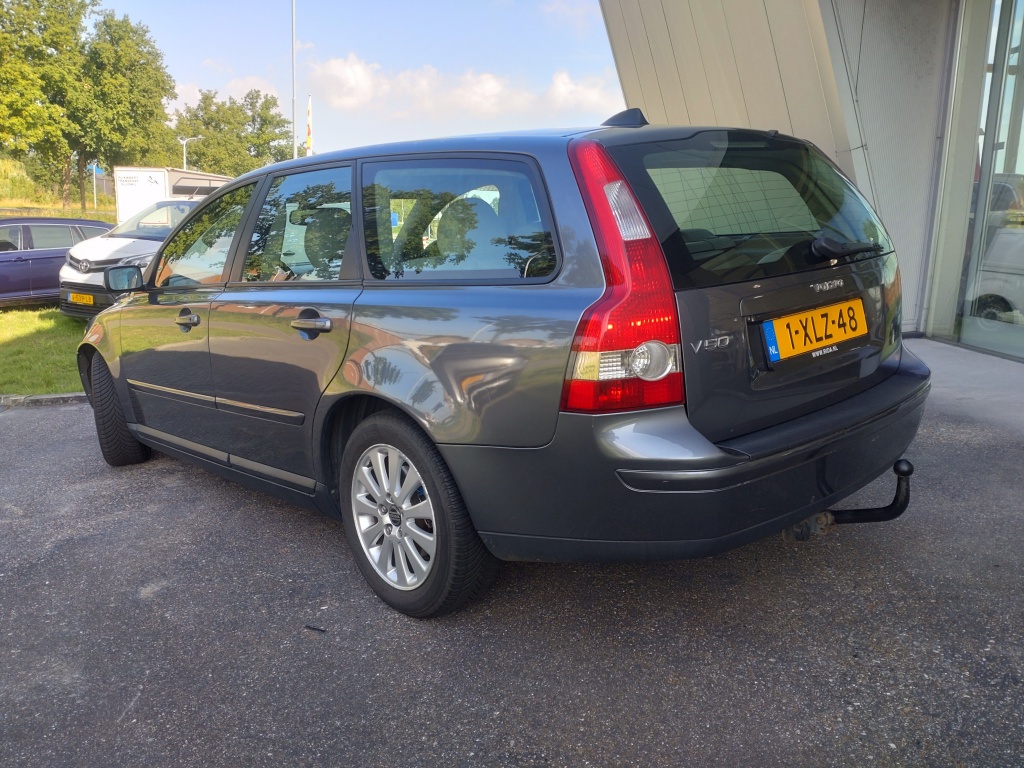 Volvo V50