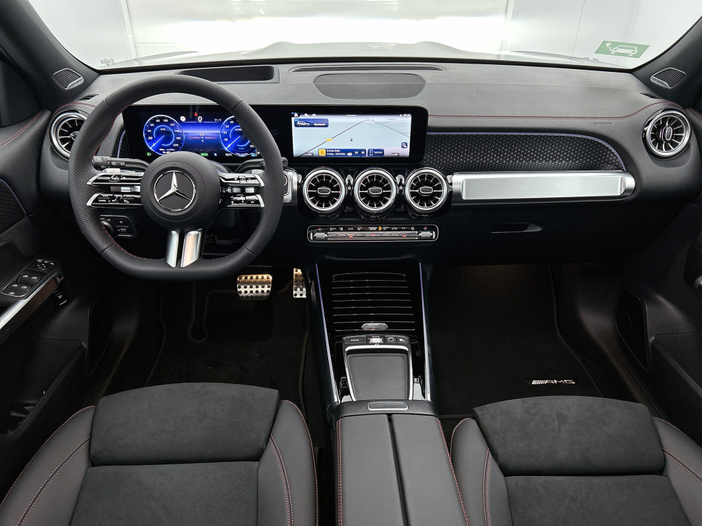 Mercedes-Benz Eqb