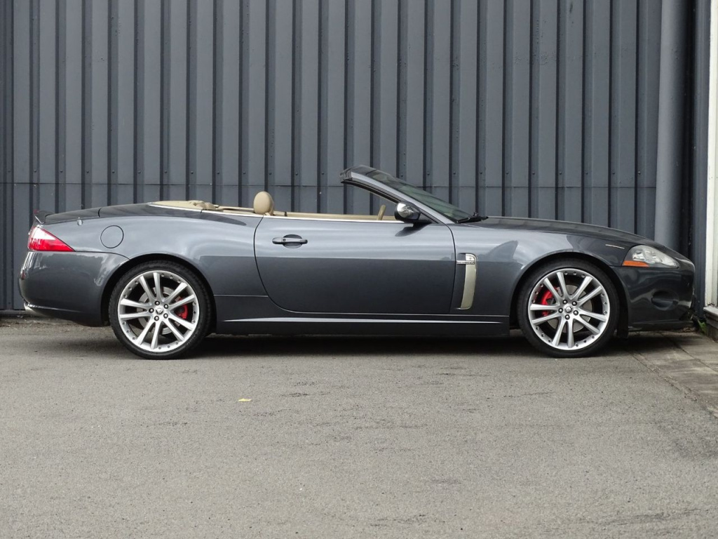Jaguar Xk