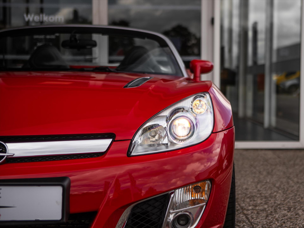 Opel GT