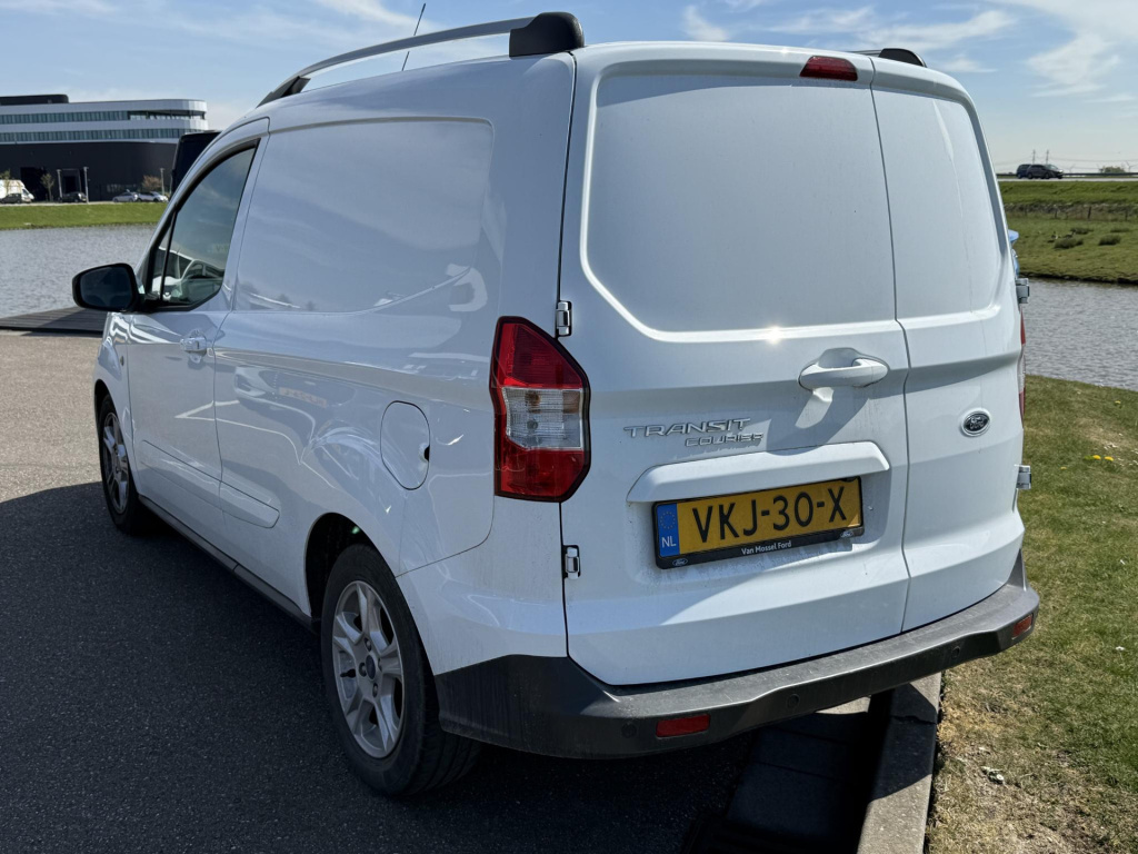 Ford Transit Courier