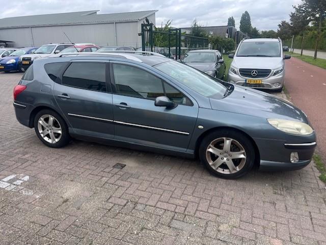 Peugeot 407