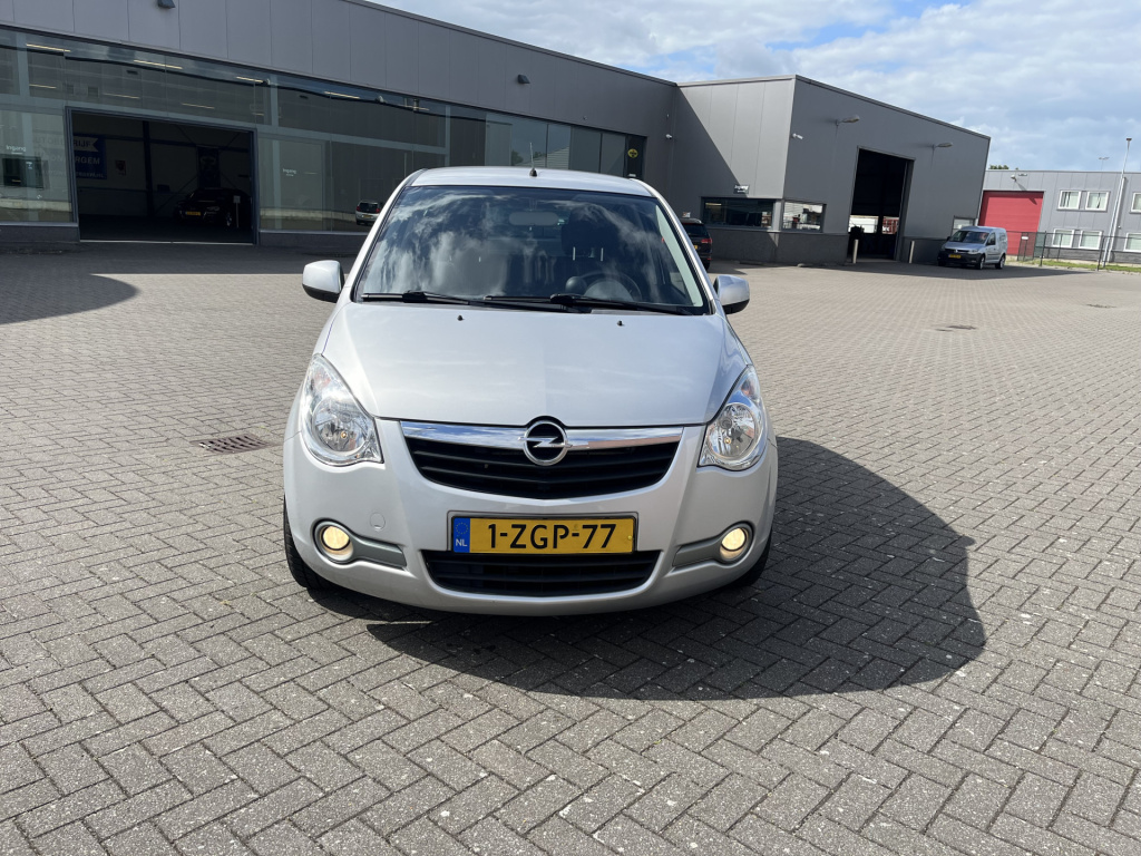 Opel Agila