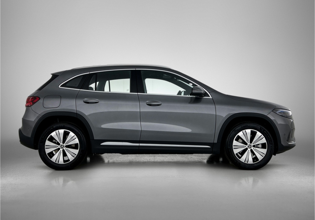 Mercedes-Benz Eqa