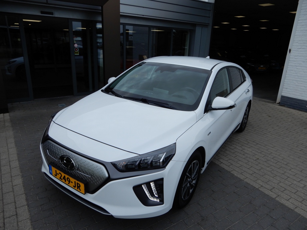 Hyundai Ioniq