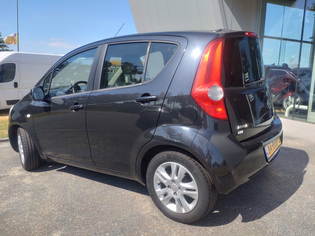 Opel Agila
