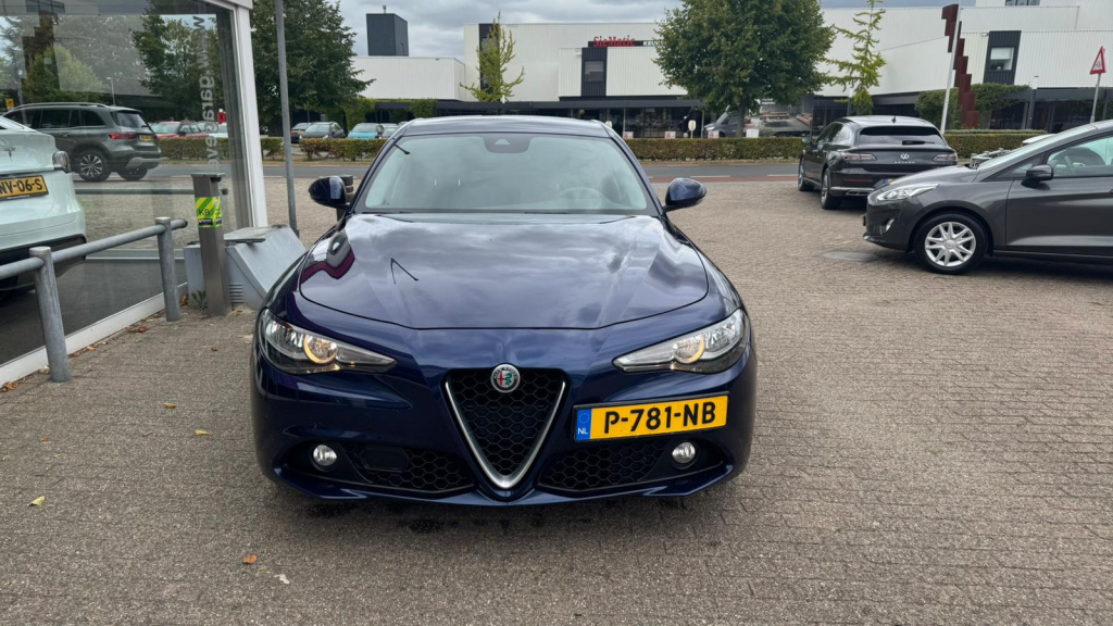 Alfa Romeo Giulia