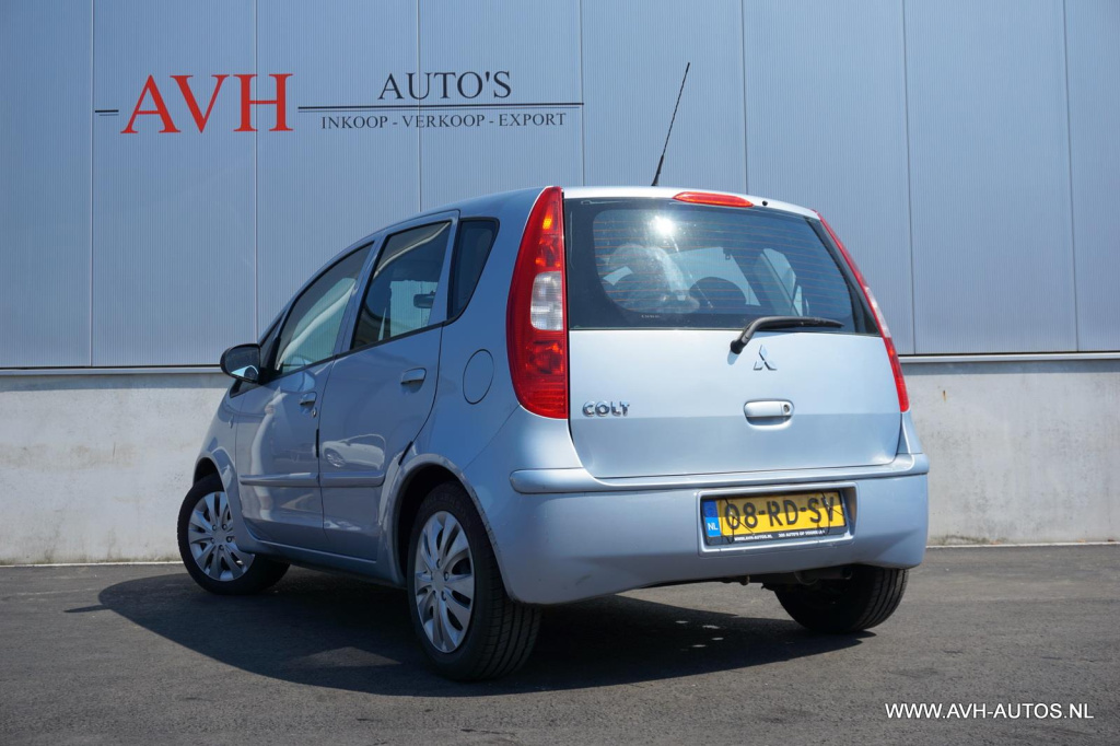 Mitsubishi Colt