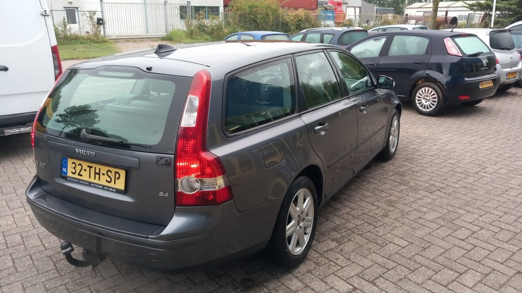 Volvo V50