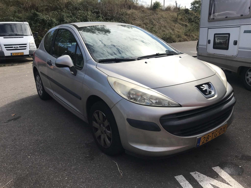Peugeot 207