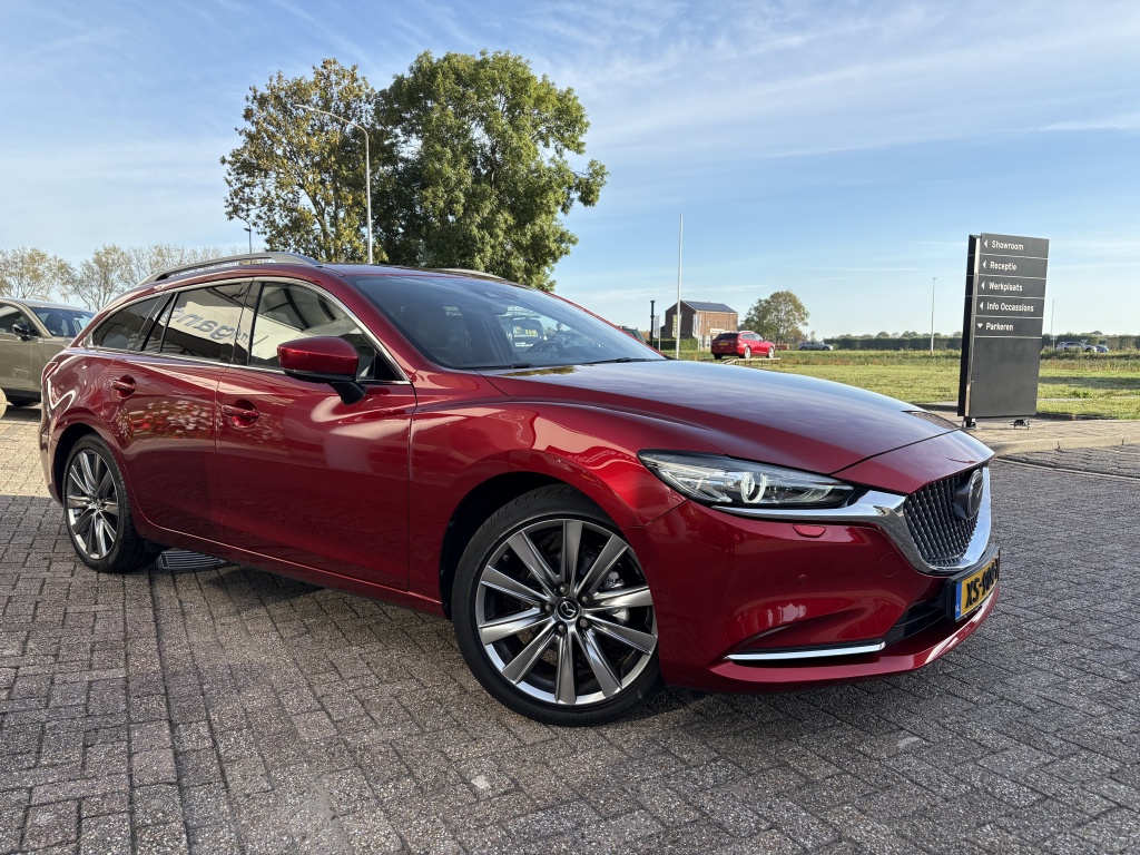 Mazda 6
