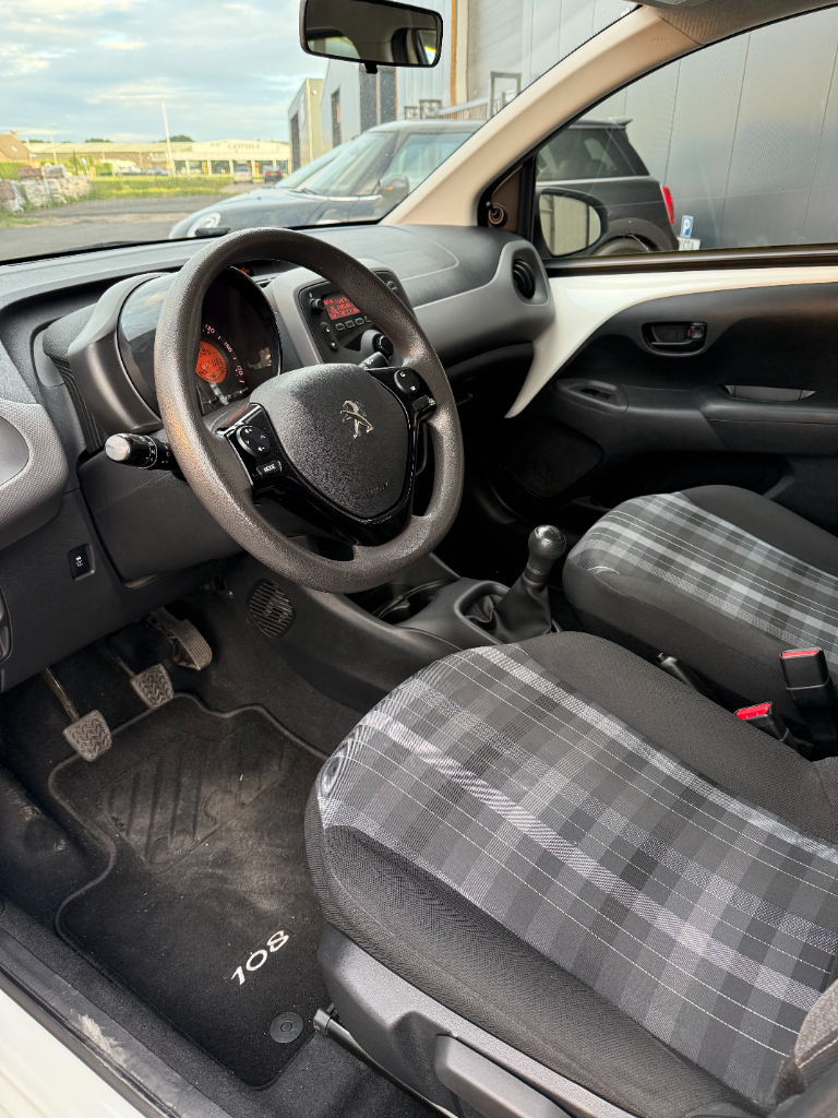 Peugeot 108