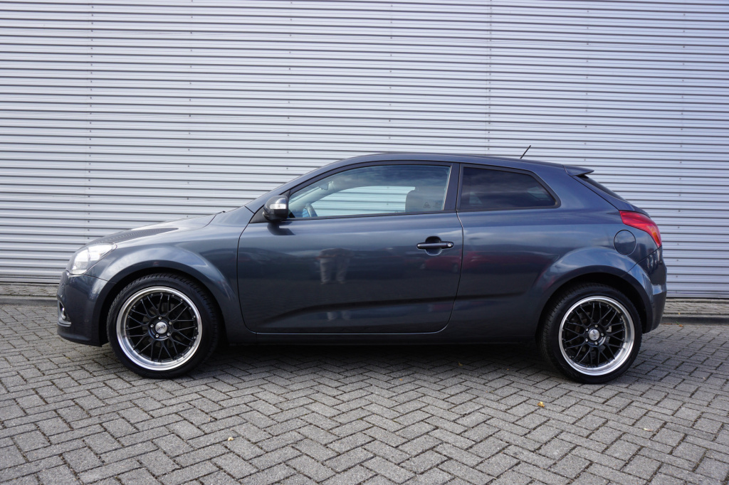 Kia Pro Cee D