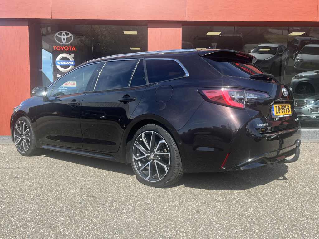 Toyota Corolla Touring Sports