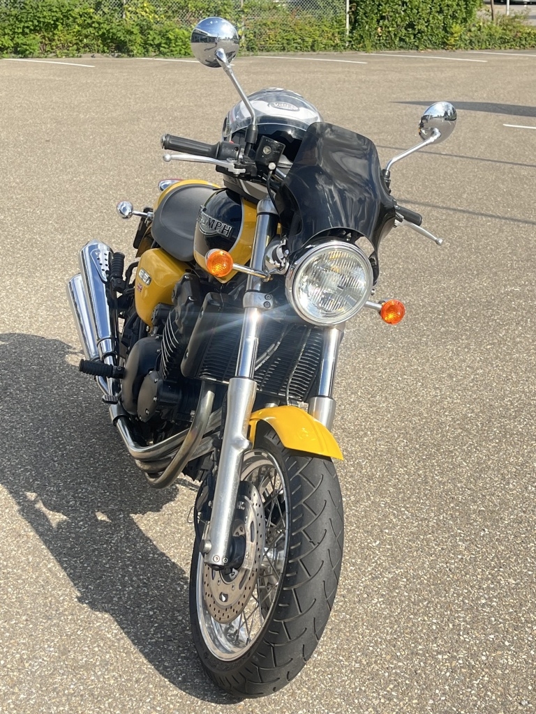 Triumph Thunderbird