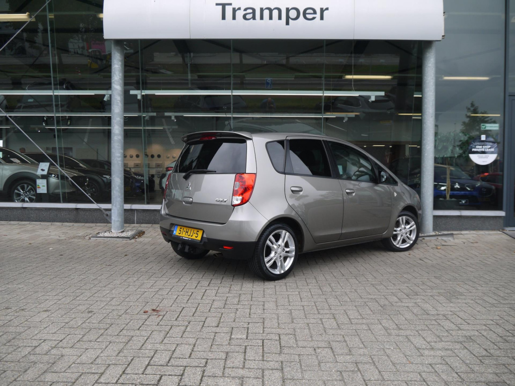Mitsubishi Colt