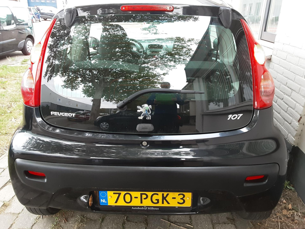 Peugeot 107
