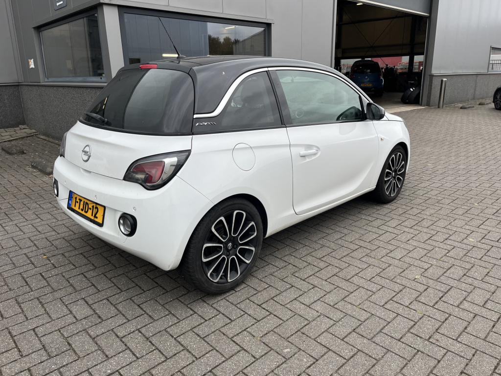 Opel Adam