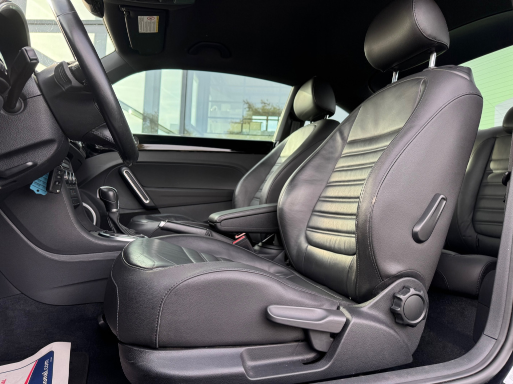 Volkswagen New Beetle