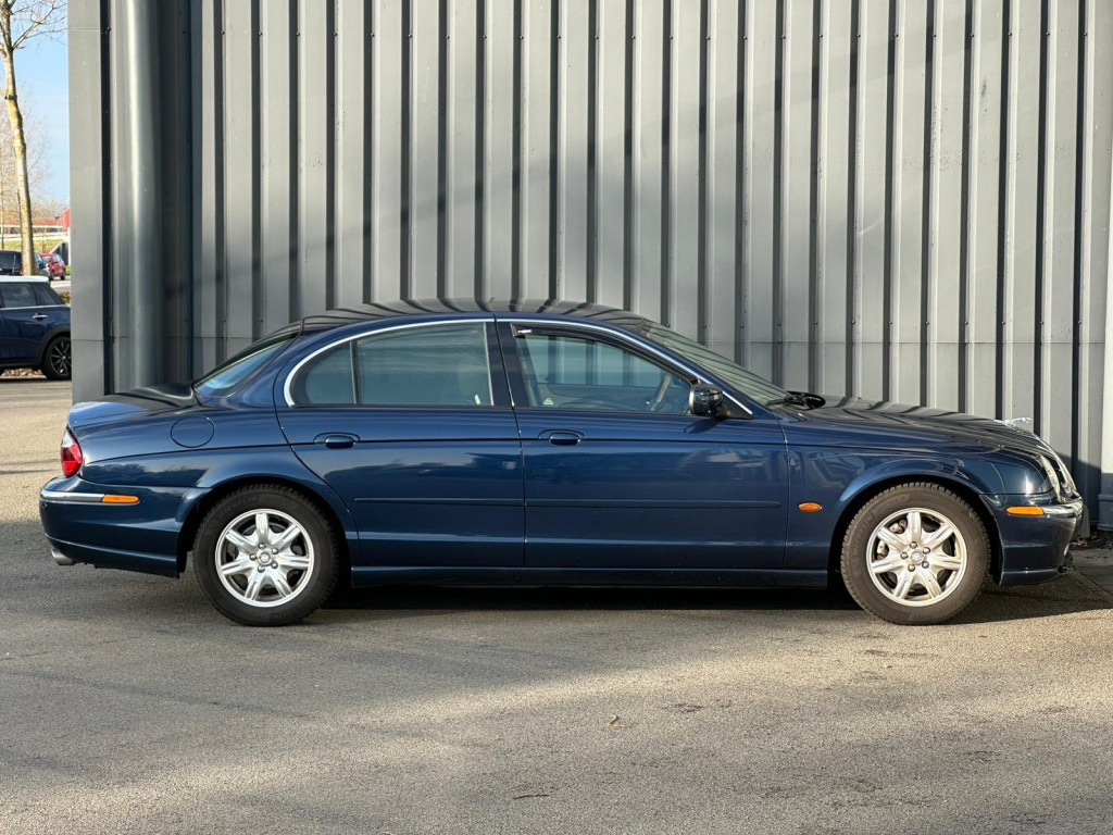 Jaguar S-Type