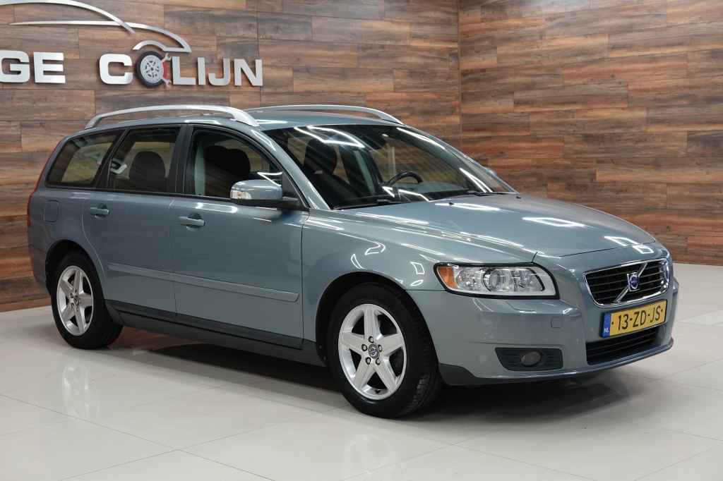 Volvo V50