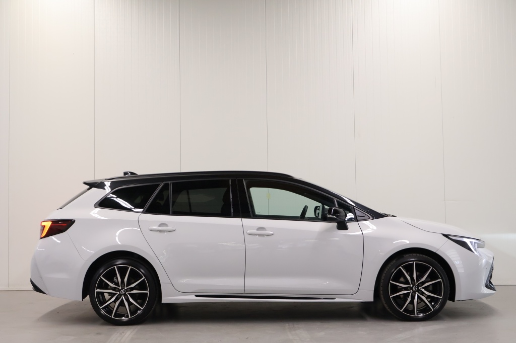 Toyota Corolla Touring Sports