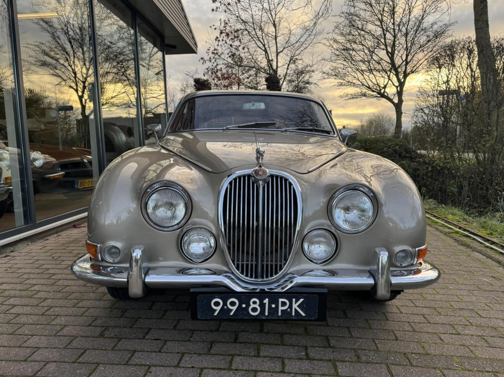 Jaguar S-Type