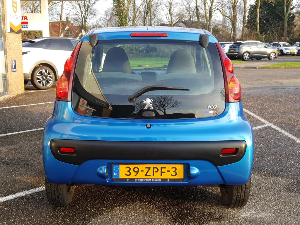 Peugeot 107