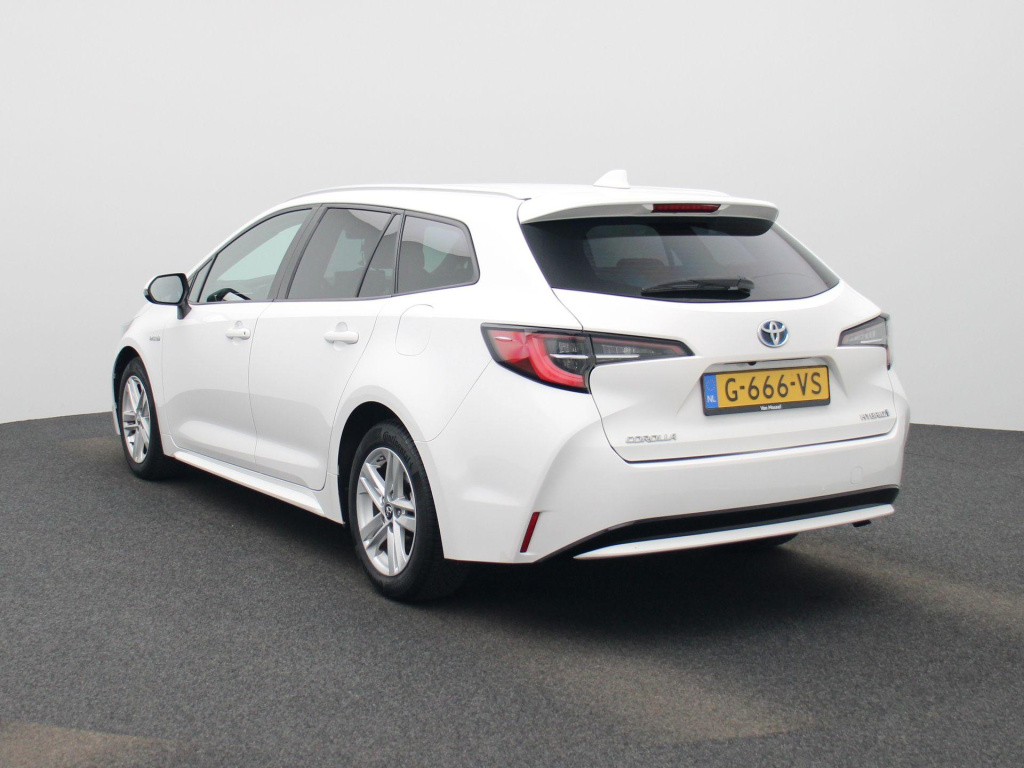 Toyota Corolla Touring Sports