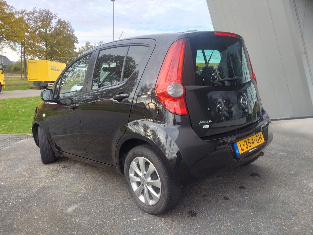 Opel Agila
