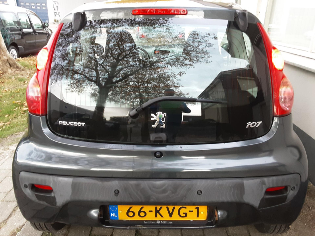 Peugeot 107