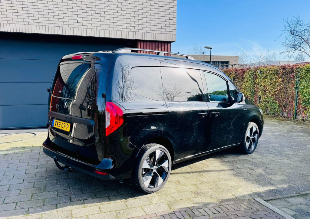 Mercedes-Benz Ecitan