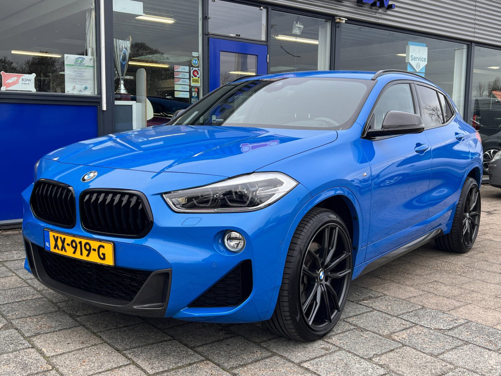 BMW X2