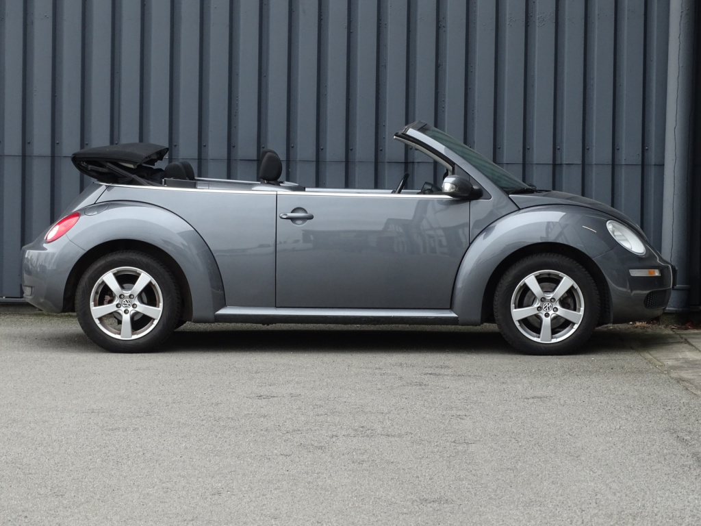 Volkswagen New Beetle