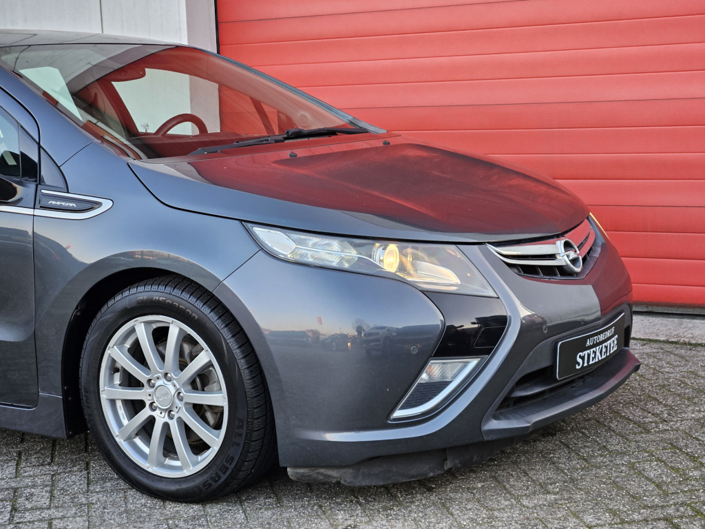 Opel Ampera