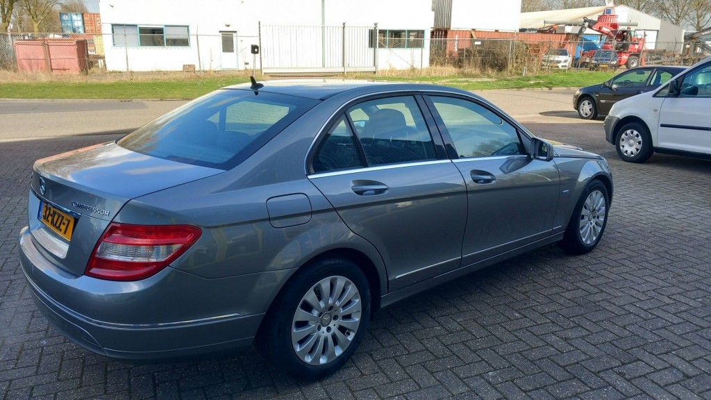 Mercedes-Benz C-Klasse