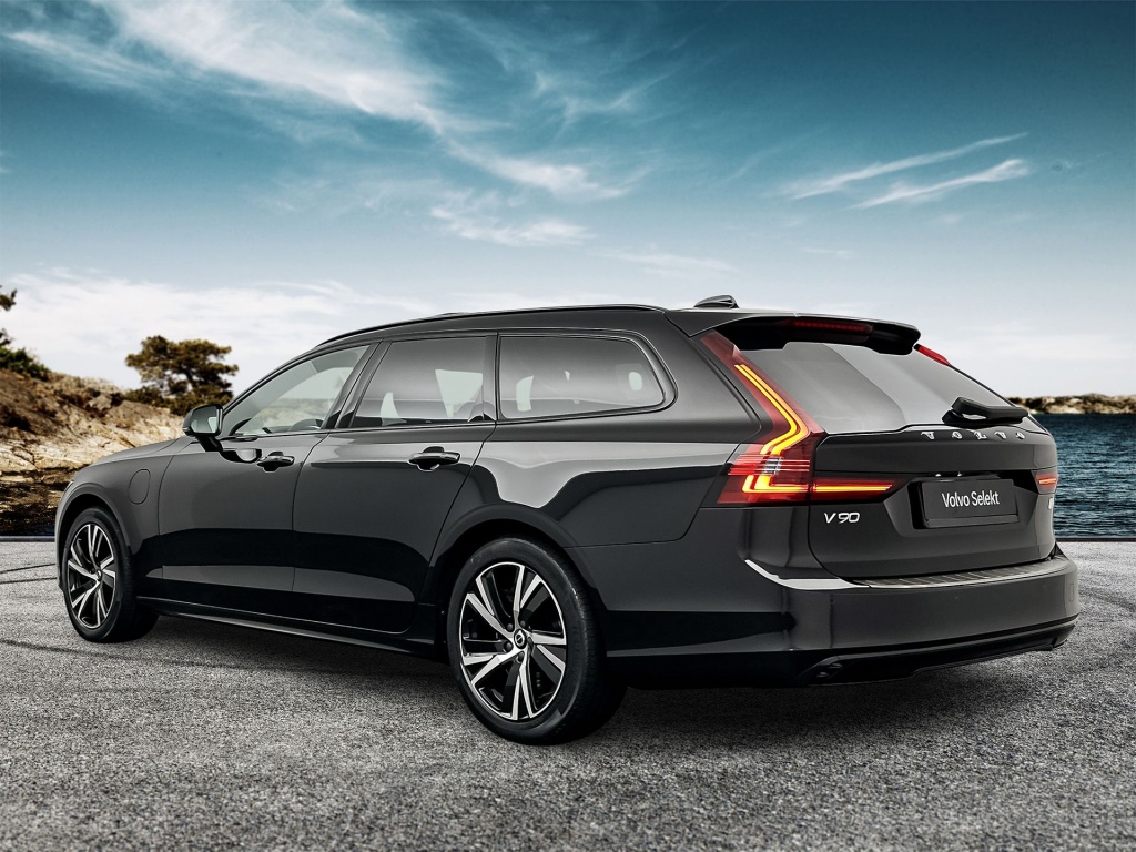 Volvo V90