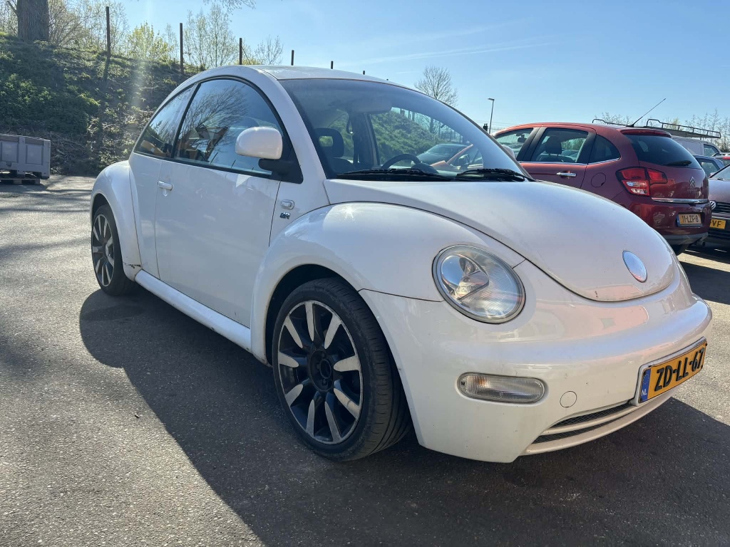 Volkswagen New Beetle