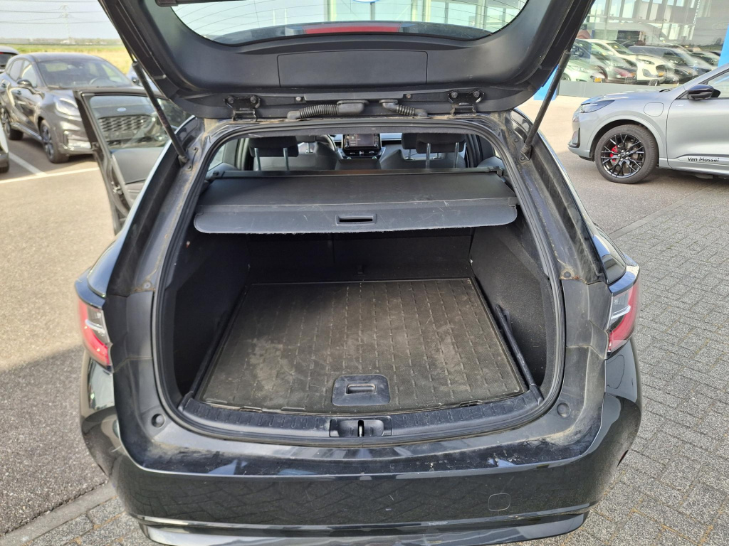 Toyota Corolla Touring Sports